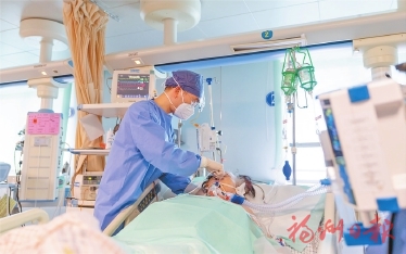 家属免费休息区让ICU更有温度