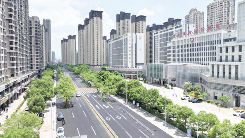 西环东路(福人路至福百路段)完成改造并通车 西环东路(福人路至福百路段)完成改造并通车