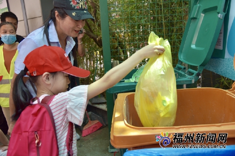 鼓楼区71个小区实行垃圾分类“四定” 提升垃圾分类正确率