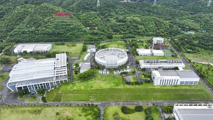 经济大省研究新情况解决新问题一线调研