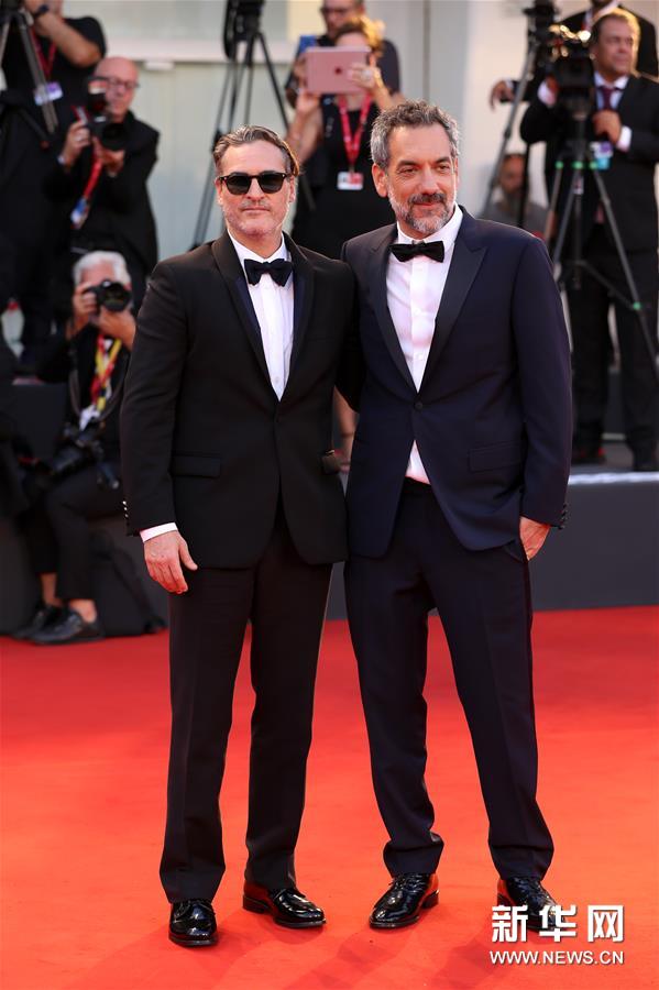 (国际)(6)威尼斯电影节:主竞赛单元影片《小丑》首映