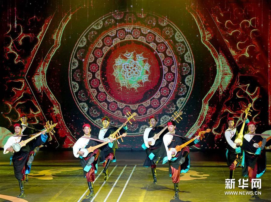 （文化）（5）《绝色敦煌之夜》文艺演出在敦煌举行