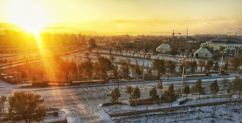 木垒早晨的大街