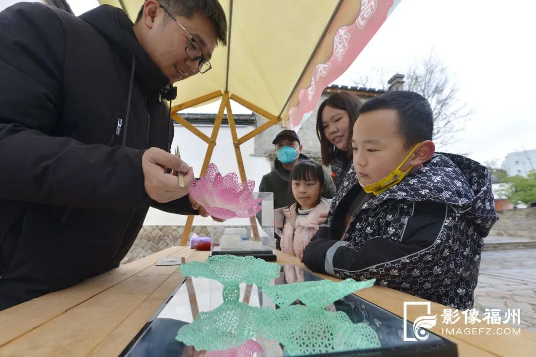 长乐和平街：张灯结彩度佳节，喜庆团圆闹元宵！