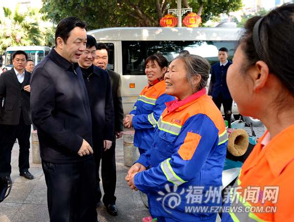 杨岳杨益民看望慰问春节期间坚守一线干部职工