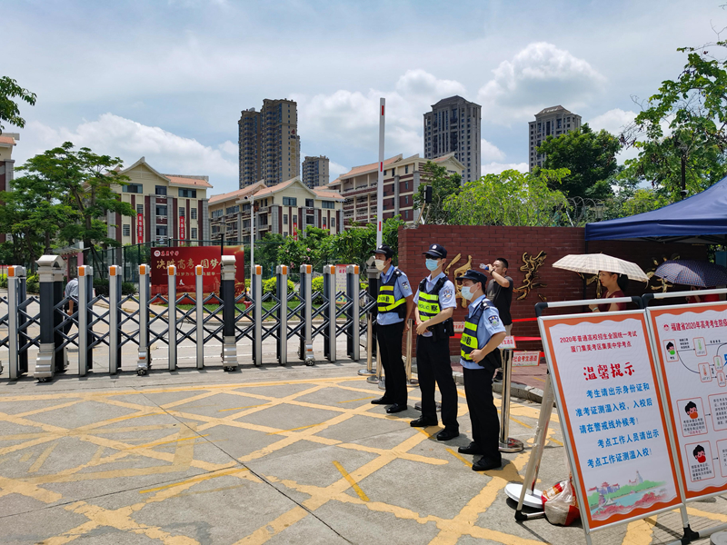 民警集美中学考点执勤保障（林志杰摄影） (7 - 9).jpg