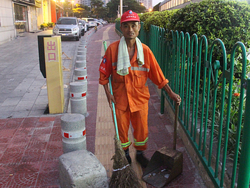 高清组图：厦•夜——唤醒城市的人